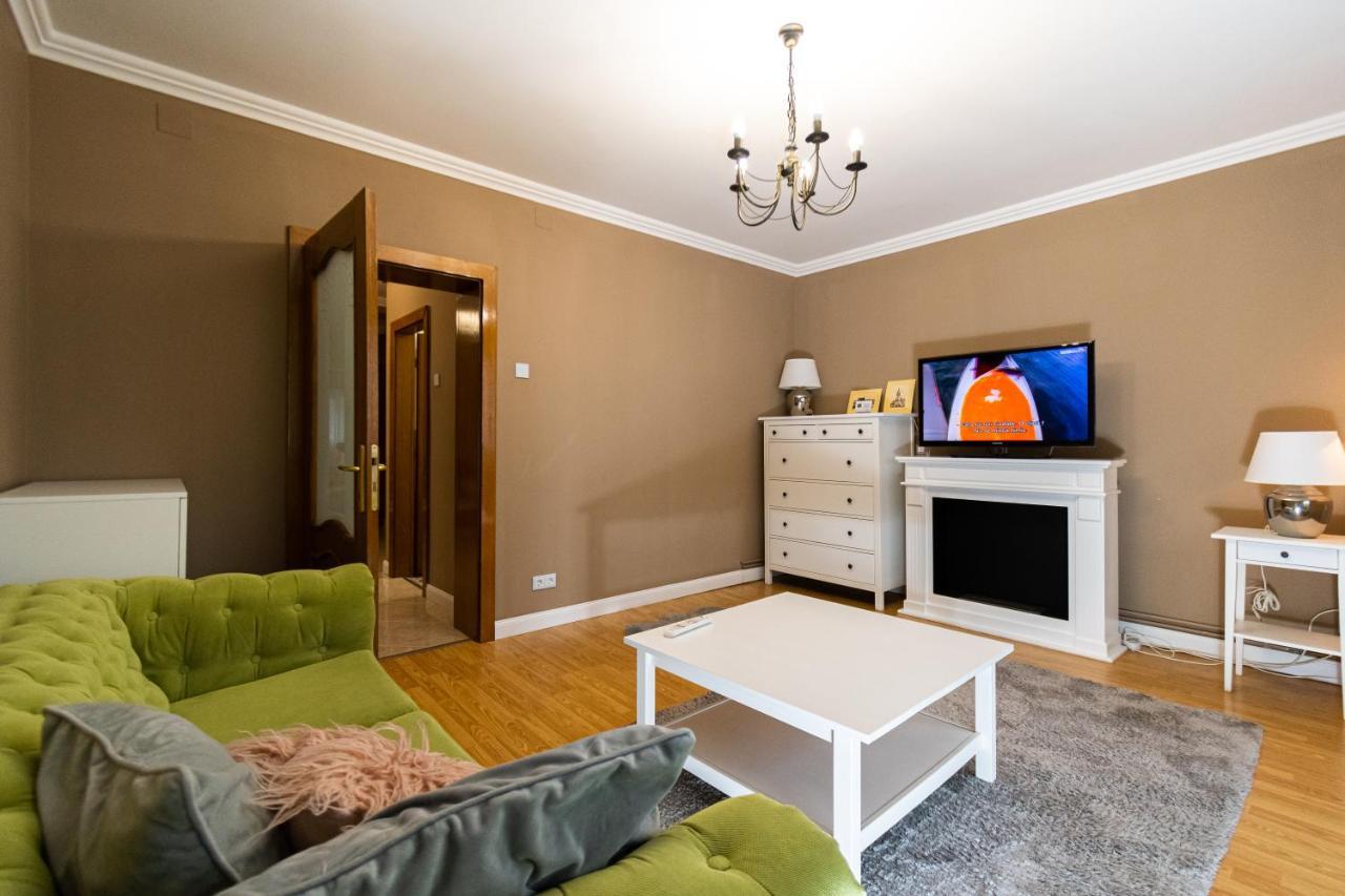 Appartamento Central Apt. Near Afi Mall, 5 Mins To The Old Town By Car